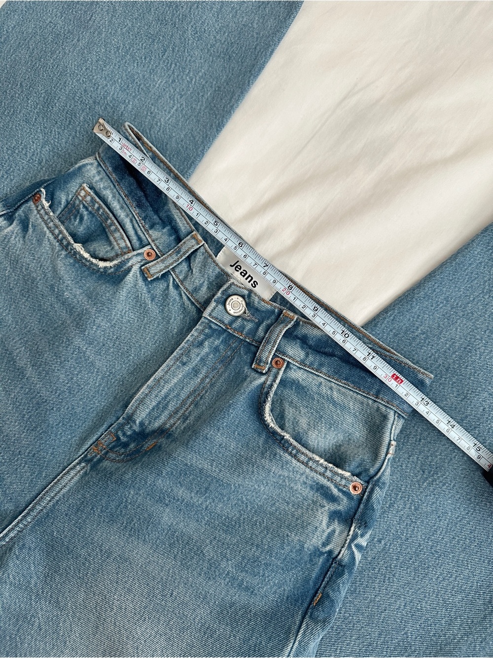 Reformation Wilder Wide Leg Jeans in excellent condition